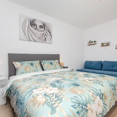 Blue Moon * سبليت