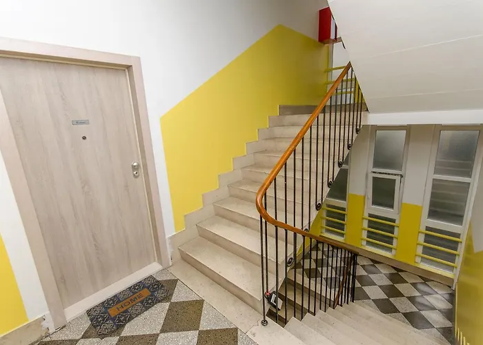 Blue Moon سبليت